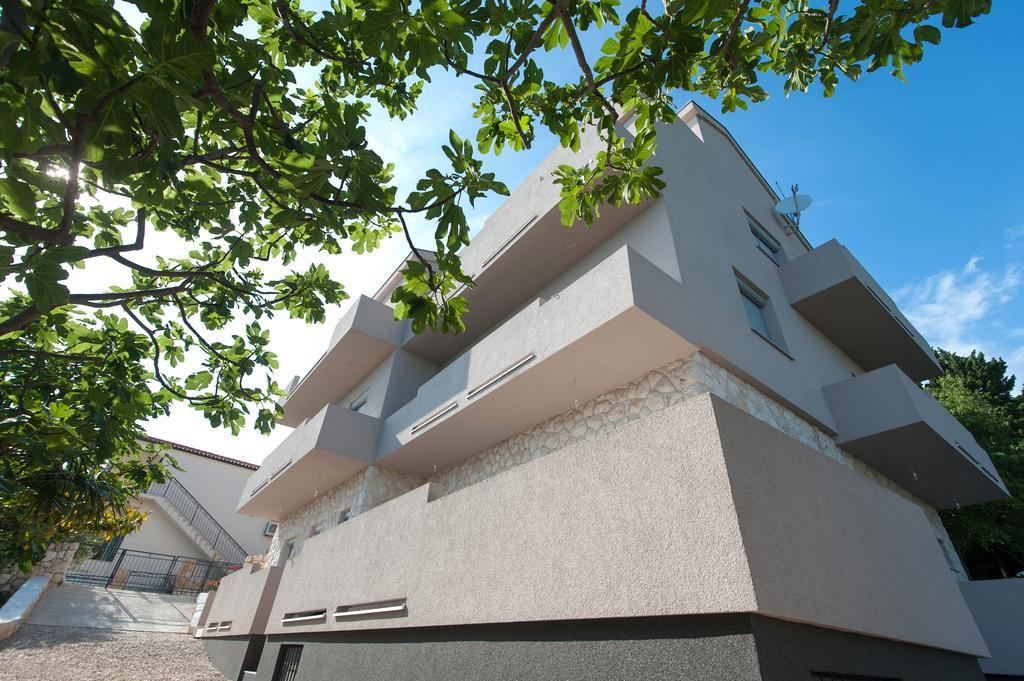 House Maruna Apartment *